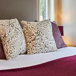 Bakers With Hot Tub York