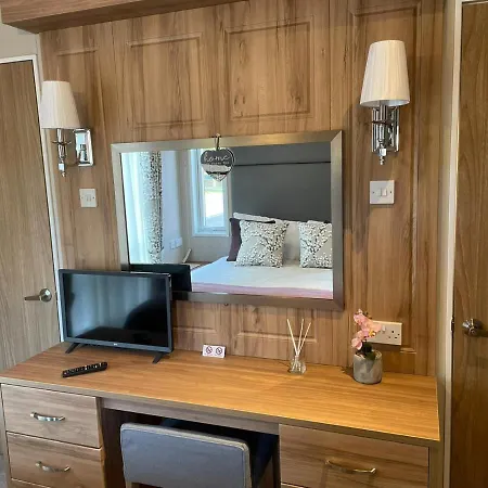 Bakers With Hot Tub Ferienhaus York