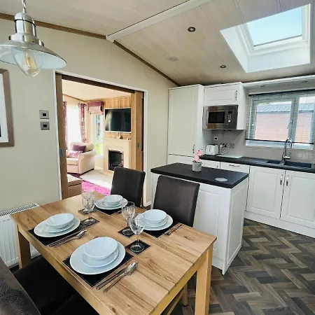 Ferienhaus Bakers With Hot Tub *